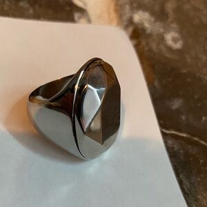 Alexander McQueen The Faceted Stone Ring